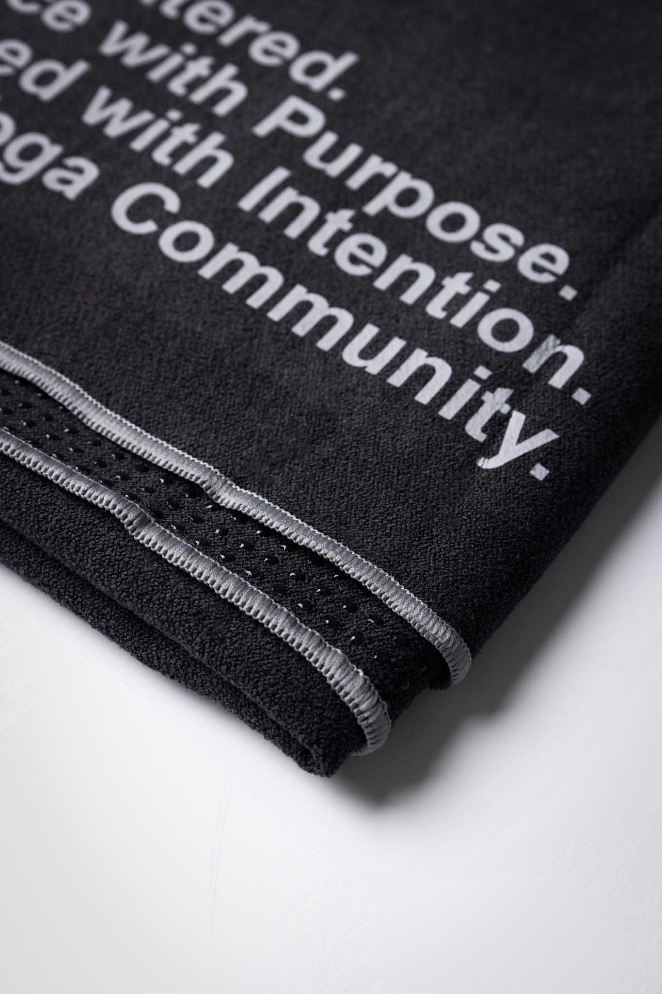 Yoga Grip Towel (Black Edition)